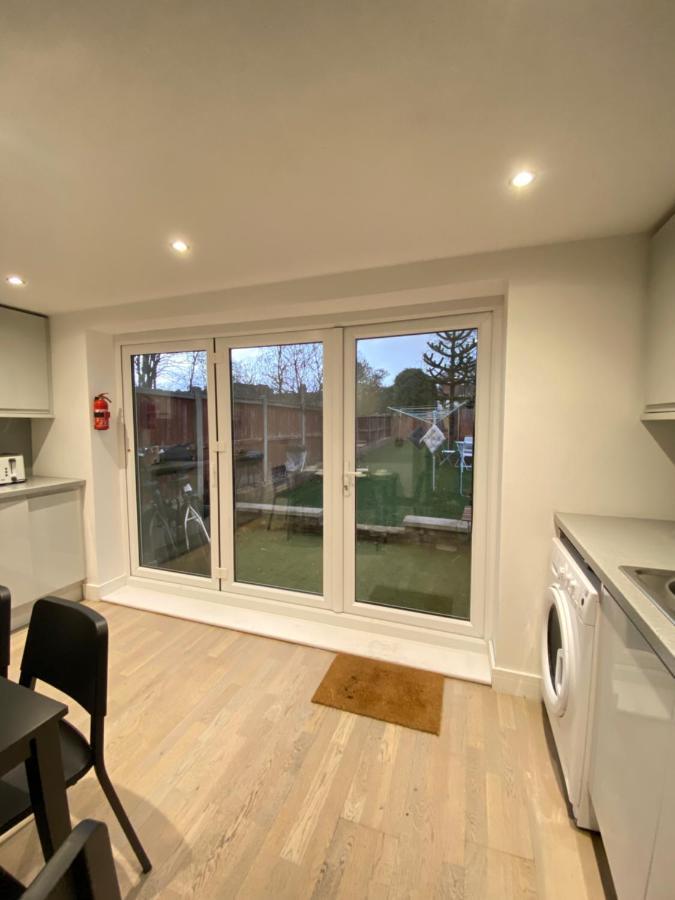 Cozy En-Suite Near Stratford Londra Dış mekan fotoğraf
