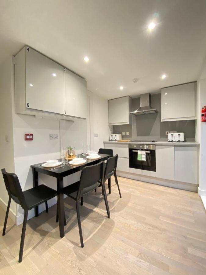 Cozy En-Suite Near Stratford Londra Dış mekan fotoğraf
