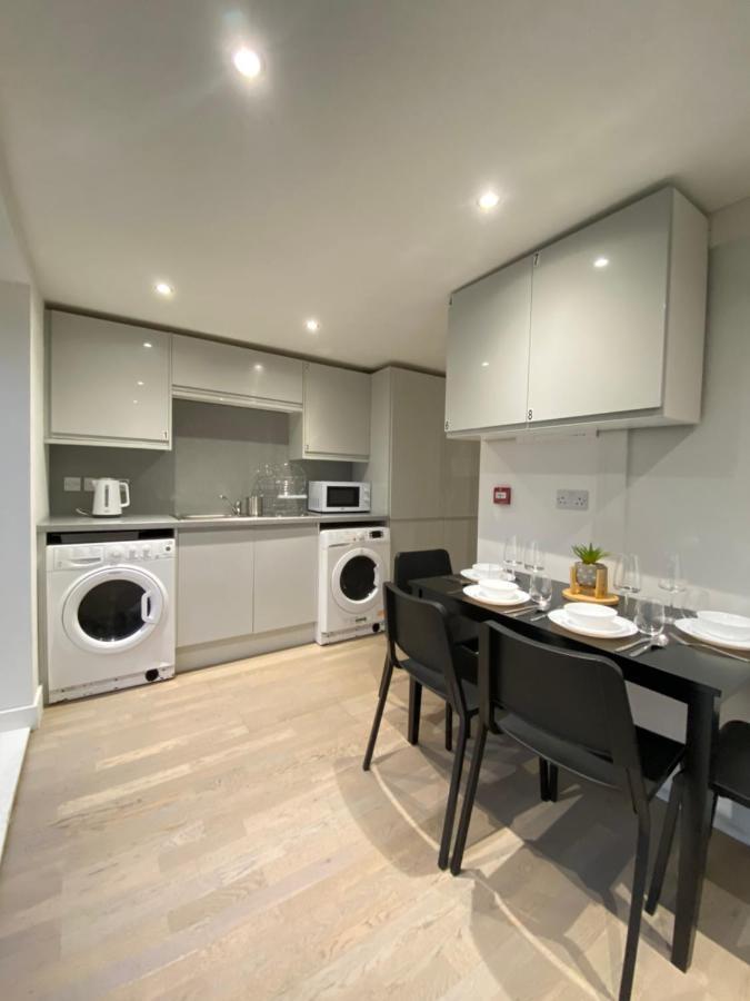 Cozy En-Suite Near Stratford Londra Dış mekan fotoğraf