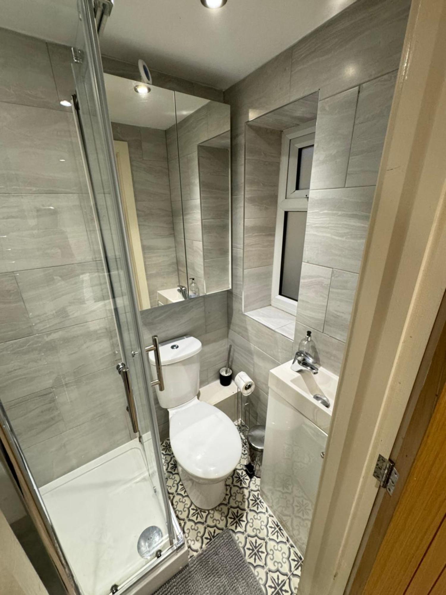 Cozy En-Suite Near Stratford Londra Dış mekan fotoğraf
